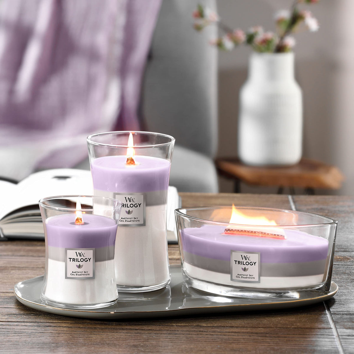 Large Scented Candle with Crackling Wick B423